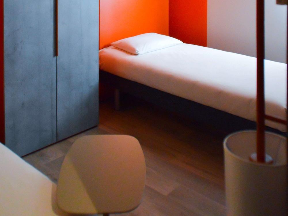 Ibis Budget Hyères Zewnętrze zdjęcie